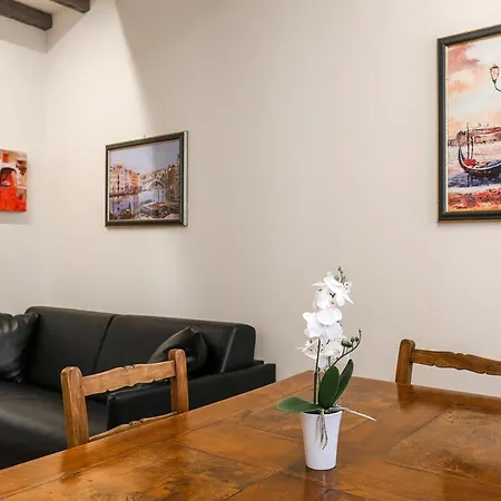 Rialto 1602 베니스